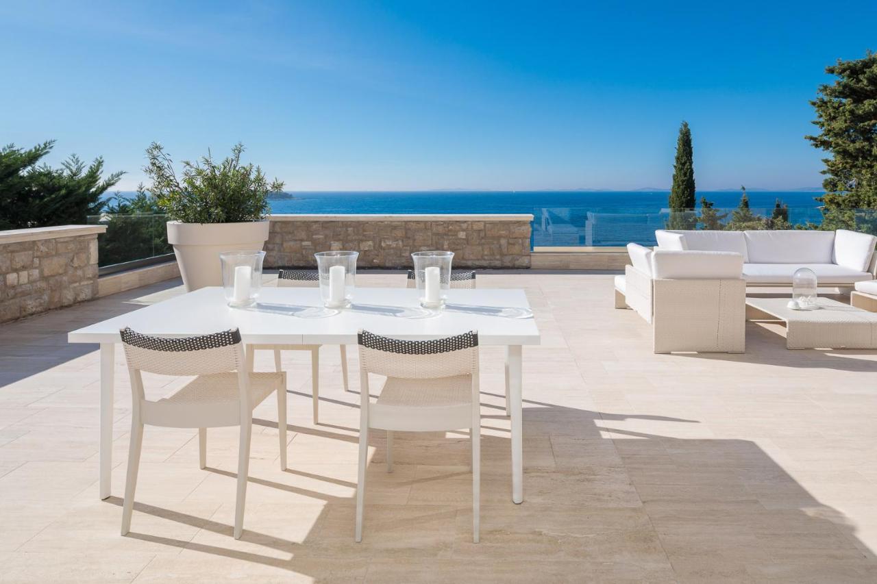 Luxury Seafront Villa Primosten Glamour With Private Pool, Sauna And Gym At The Beach In פרימוסטן מראה חיצוני תמונה