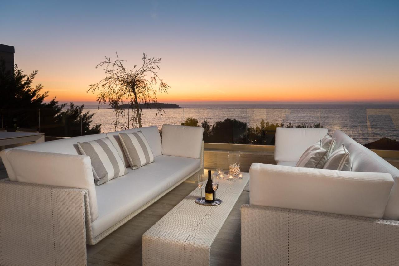 Luxury Seafront Villa Primosten Glamour With Private Pool, Sauna And Gym At The Beach In פרימוסטן מראה חיצוני תמונה