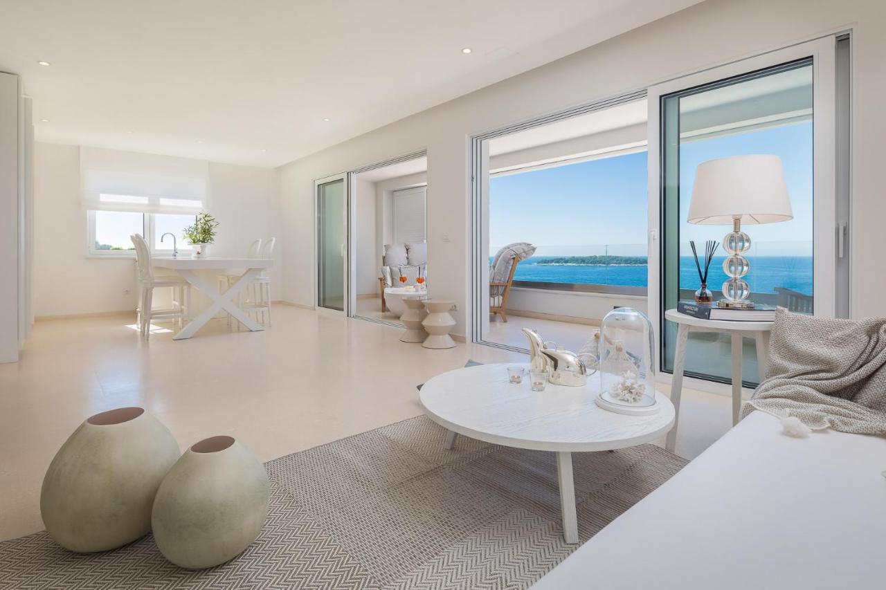 Luxury Seafront Villa Primosten Glamour With Private Pool, Sauna And Gym At The Beach In פרימוסטן מראה חיצוני תמונה