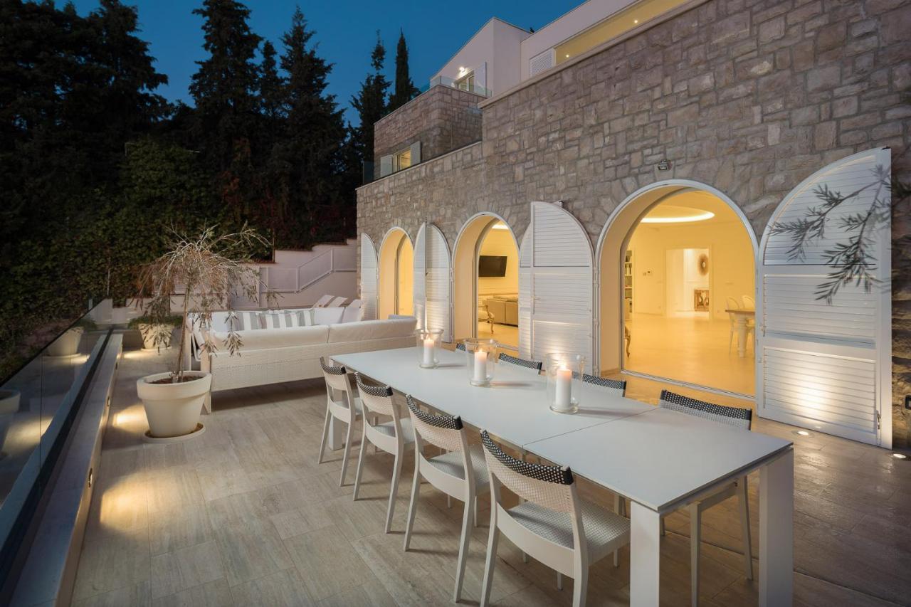 Luxury Seafront Villa Primosten Glamour With Private Pool, Sauna And Gym At The Beach In פרימוסטן מראה חיצוני תמונה